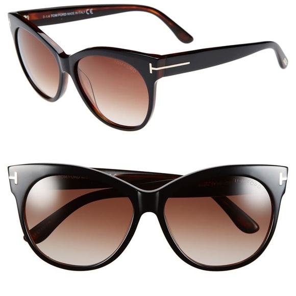 Tom Ford Accessories - Tom Ford Saskia tortoise shell sunglasses w/case